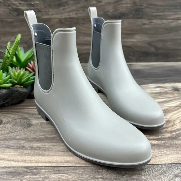 NIB Sam Edelman Tinsley Chelsea Rain Boots Bootie Grey Matte Rubber
