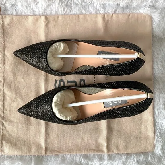 NIB SJP by Sarah J Parker Fishnet Fawn Black Mesh Glow Pumps EU 39 US 8.5 100mm