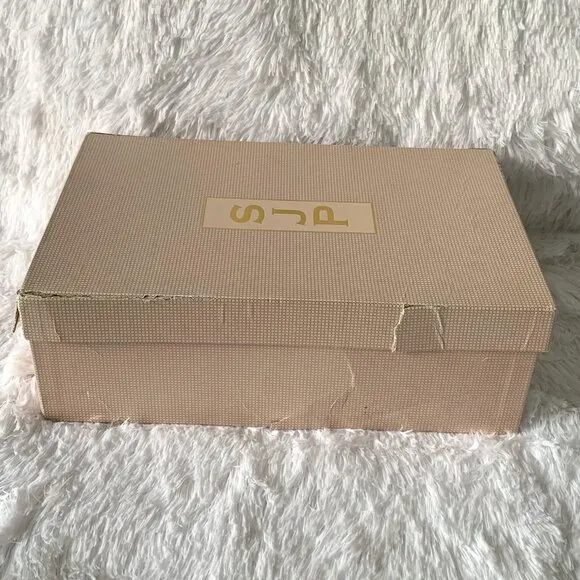 NIB SJP by Sarah J Parker Fishnet Fawn Black Mesh Glow Pumps EU 39 US 8.5 100mm