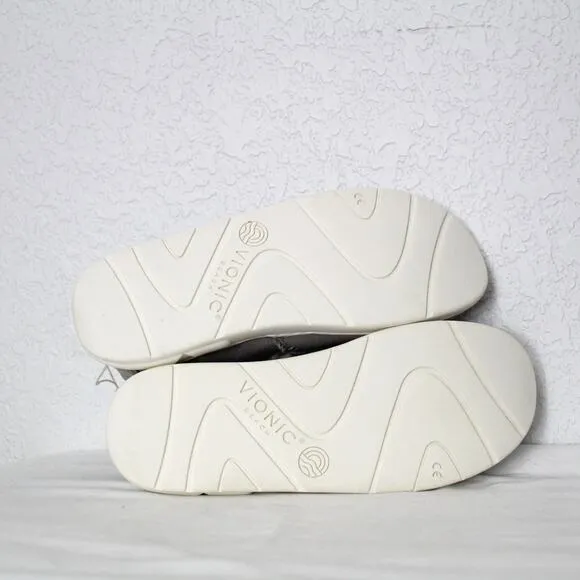 NIB Vionic Beach Seaview Casual Men’s Slip On Sneakers Size 8.5
