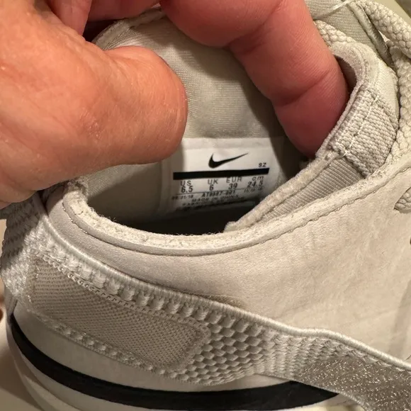 Nike Air/ Fear of God 1 sneakers NWT.Men's 6.5/Women's 8