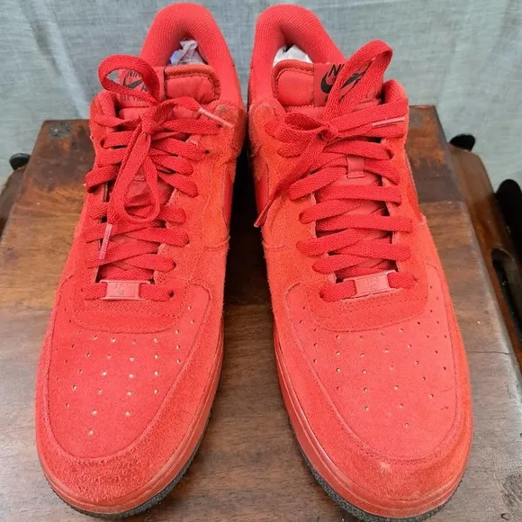 Nike Air Force 1 ‘07 Varsity Red Suede Men’s Shoes Sz 12 / 315122-608