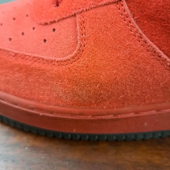 Nike Air Force 1 ‘07 Varsity Red Suede Men’s Shoes Sz 12 / 315122-608