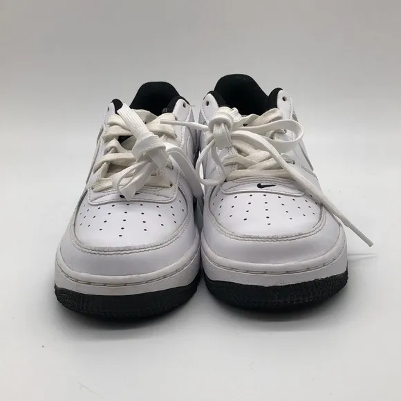 Nike Air Force 1 ESS Low (GS) White Black Sneakers DV1332 100 USED Size 5Y