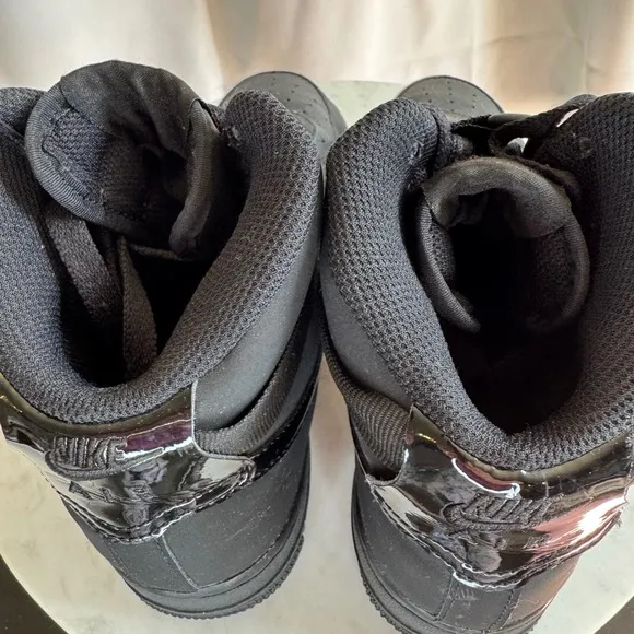 Nike Air Force 1 High Top Sneakers Black Youth Shoes Size 7Y