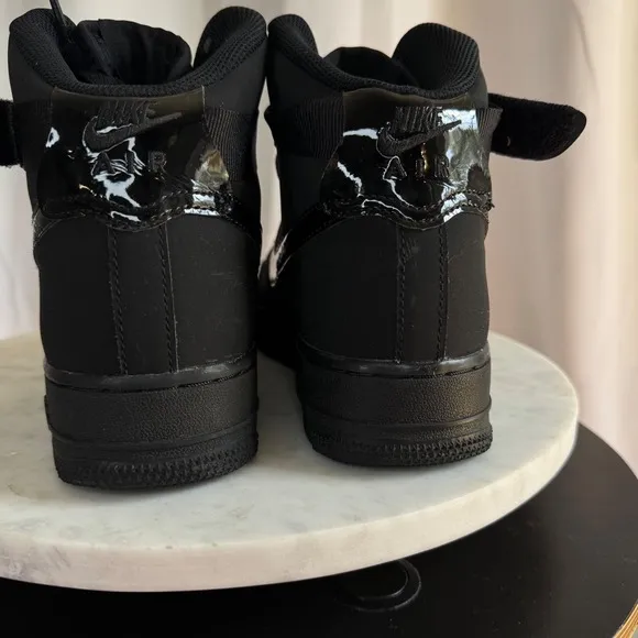 Nike Air Force 1 High Top Sneakers Black Youth Shoes Size 7Y