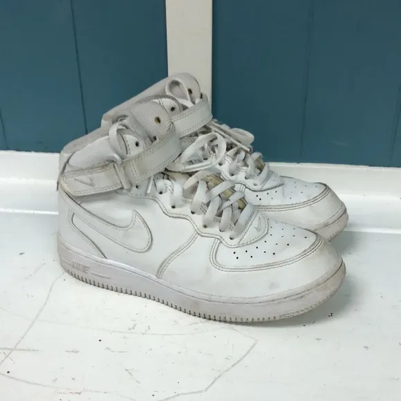 Nike Air Force 1 Mid Shoes Triple White 314195-113 Youth Size 2.5y Shoe Sneakers