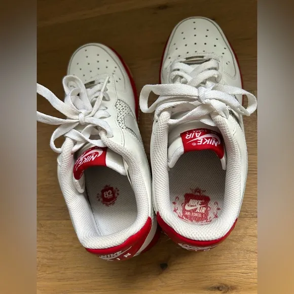 Nike Air Force 1 Shoes, Boys/Men 6.5Y, Fits like women’s size 8-8.5
