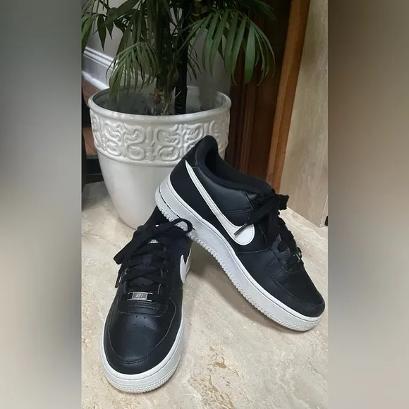 Nike Air Force One Low Athletic Shoes