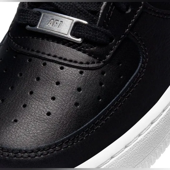 Nike Air Force One Low Athletic Shoes