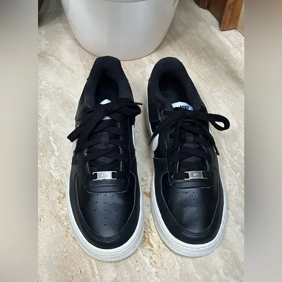 Nike Air Force One Low Athletic Shoes
