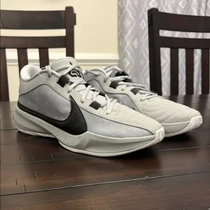 Nike Air Giannas Zoom Freak 5 TB shoes sneakers FN7089 003 Promo Mens Size 13