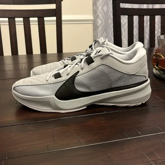 Nike Air Giannas Zoom Freak 5 TB shoes sneakers FN7089 003 Promo Mens Size 13