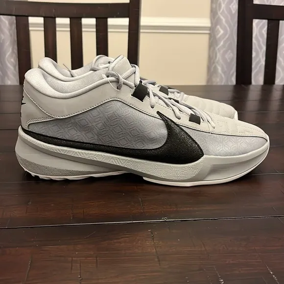 Nike Air Giannas Zoom Freak 5 TB shoes sneakers FN7089 003 Promo Mens Size 13