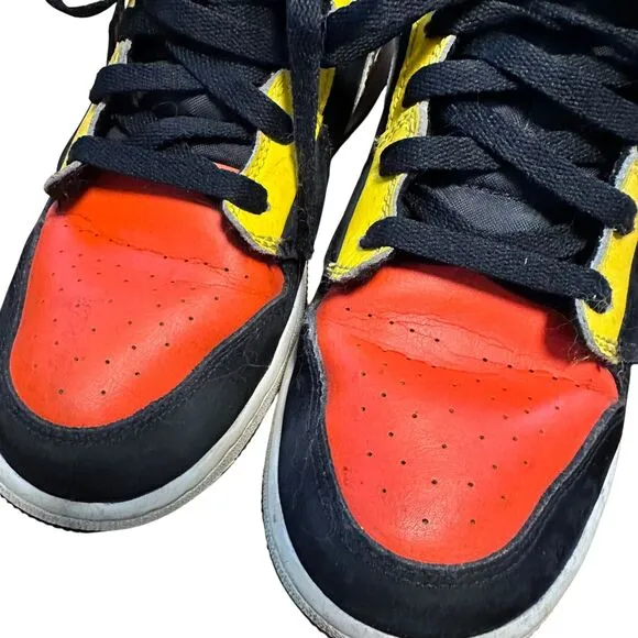 Nike Air Jordan 1 Mid Black Amarillo Orange Size 7Y Shoes