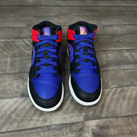 Nike Air Jordan 1 Mid Skyline Sneakers Sz 8.5