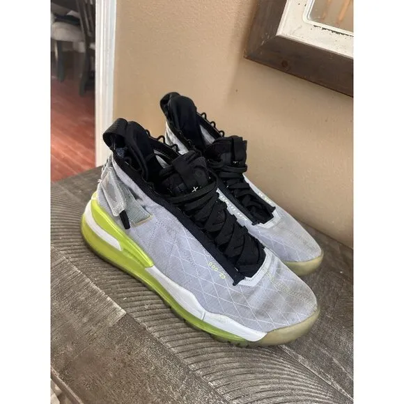 Nike Air Jordan Mens Size 11 Proto-Max 720 Wolf Gray Volt Sneakers Shoes