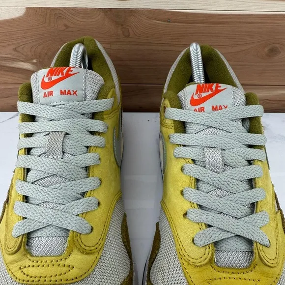 Nike Air Max 1 Premium Retro Curry Olive Green White Men's Size 10.5