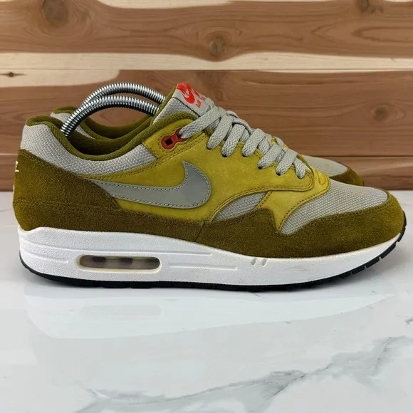 Nike Air Max 1 Premium Retro Curry Olive Green White Men's Size 10.5