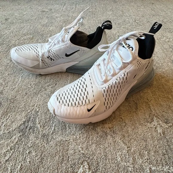 Nike Air Max 270 White Black and White Running Shoes Men US Size 10