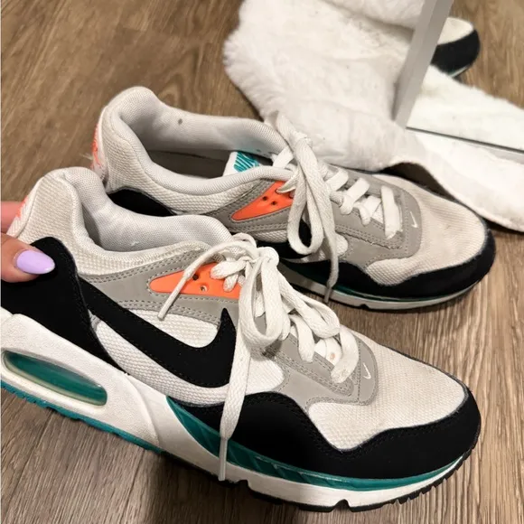 Nike Air Max CorrelateWomen's Shoes