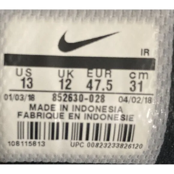 Nike Air Max Plus Tn SE Men's Size 13 Gray Black Athletic Sneakers Shoes 852630
