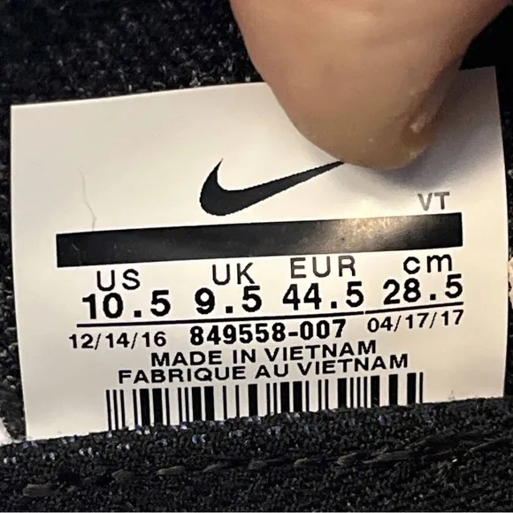 Nike Air VaporMax Flyknit Triple Black