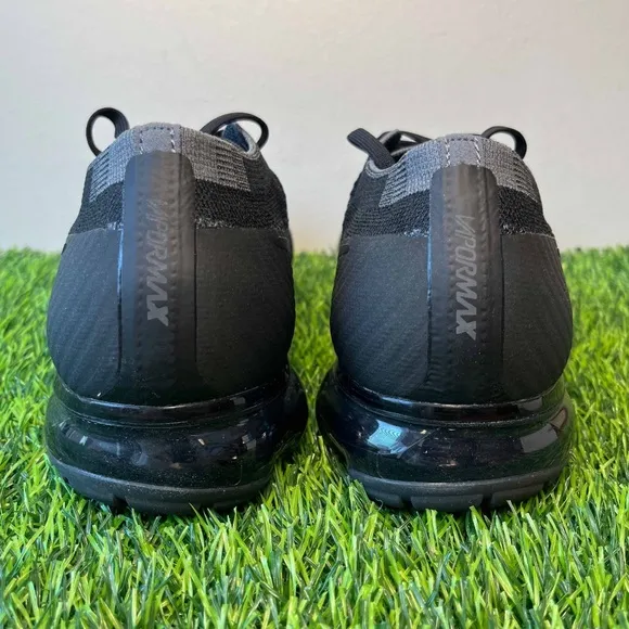 Nike Air VaporMax Flyknit Triple Black