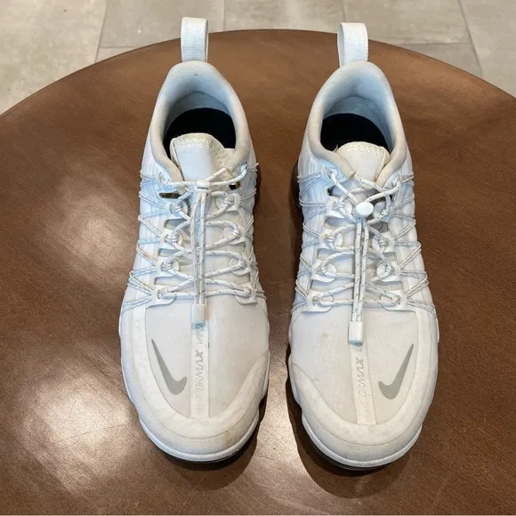 Nike Air Women’s VaporMax Run Shoes, Size 7