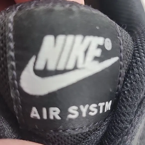 NIKE AIRMAX SYSTM MENS 12 BLACK/WHITE SNEAKERS MESH SUEDE LEATHER FOAM SOLES ♥️