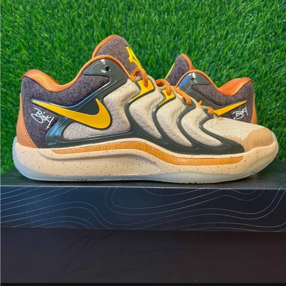 Nike Bink! x KD 17 Producer Pack