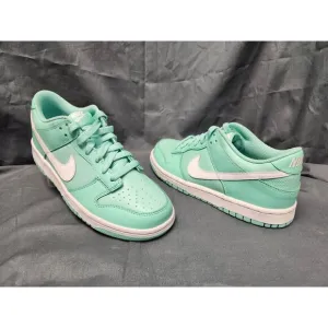 Nike Boys Dunk Low (GS) Sneakers Emerald Rise Edition Size 5.5 NEW NO BOX!