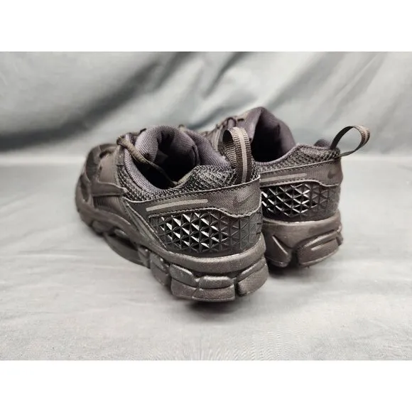Nike Boys Vomero 5 (GS) Sneakers Mesh Triple Black Size 6 NEW NO BOX!