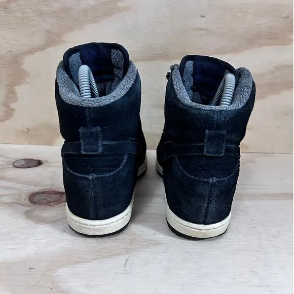 Nike - Dunk Hi Hidden Wedge - Sneakers - Black - Women's - 7 - 528899-014