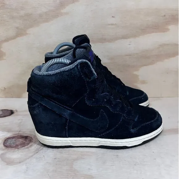 Nike - Dunk Hi Hidden Wedge - Sneakers - Black - Women's - 7 - 528899-014