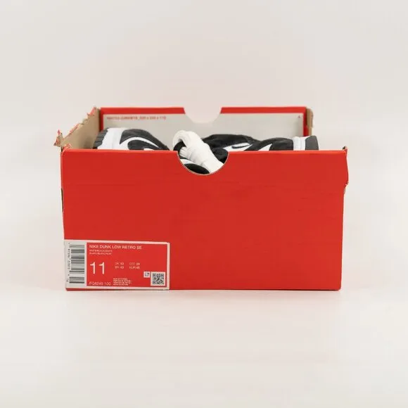 Nike Dunk Low SE 'Suede Panda' FQ8249-100 size 11