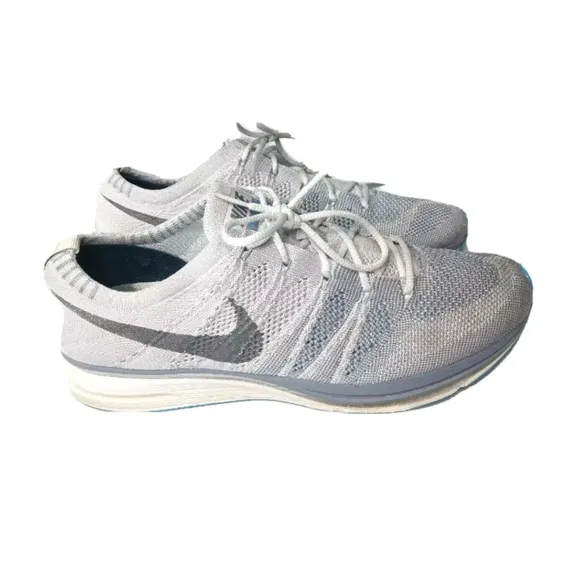Nike Flyknit Men's Shoes Size 11 Gray Sneakers