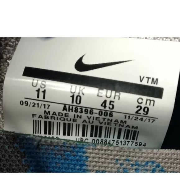 Nike Flyknit Men's Shoes Size 11 Gray Sneakers