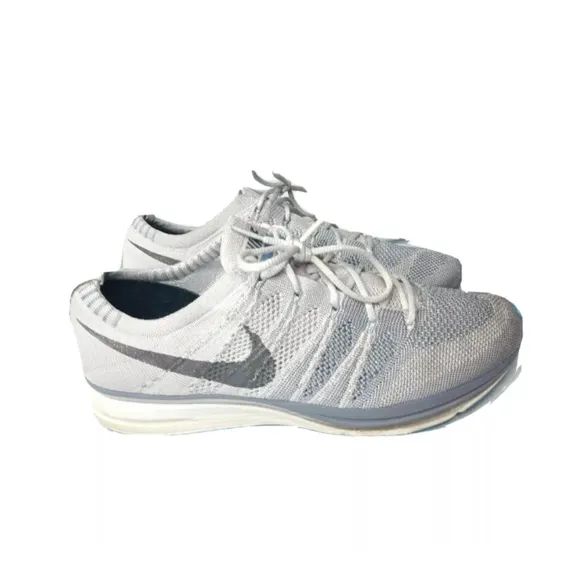 Nike Flyknit Men's Shoes Size 11 Gray Sneakers