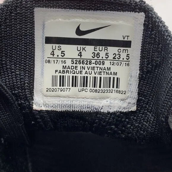 Nike Flyknit Racer Triple Black Anthracite Sneakers Running Shoes Sz 4.5y #20