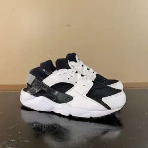 Nike Huarache Run Black White 704949-040 Preschool Boy’s Size 3Y