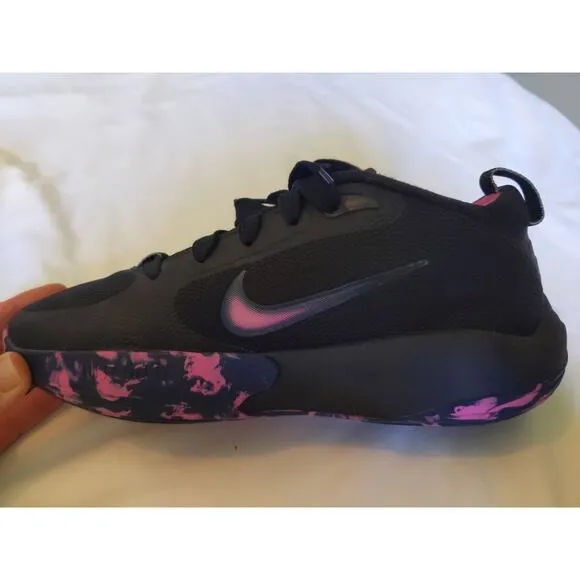 Nike IsoFly GS Basketball Shoes Size 4Y Black Pink FN4384-003 Girls Youth