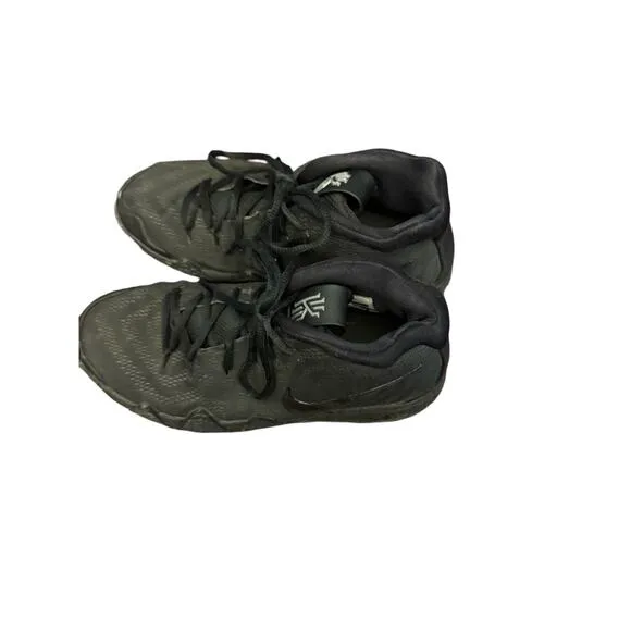 Nike Kyrie 4 GS Mid Boys Triple Black Mesh Basketball Sneakers Shoes Size 6.5Y