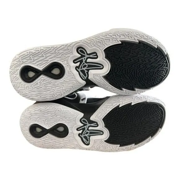 Nike KYRIE INFINITY TB 'BLACK WHITE' DO9616-002 Shoes Men's‎ Size 8.5 NWOT