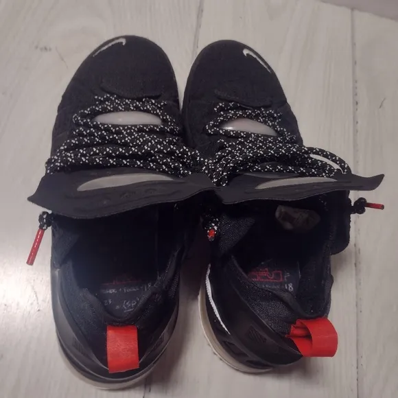 Nike LeBron 18 Black University Red Sneakers Shoes Size 6.5