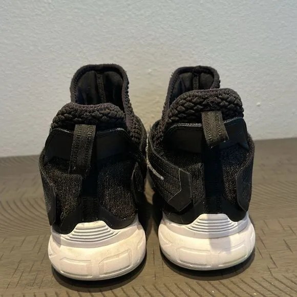 Nike LeBron Soldier S-12/2226 Athletic Sneakers.  Size 11.5