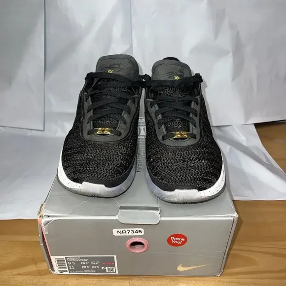 Nike Lebron XX DJ5423-003 Sneakers Men's 9.5 Black White Basketball Shoes BBS61