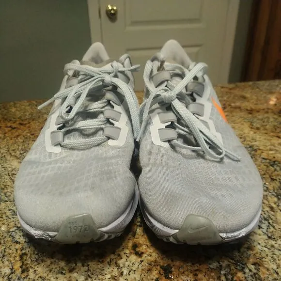 Nike Mens Air Zoom Pegasus 37 BQ9646-012 Gray Running Shoes Sneakers Size 11.5