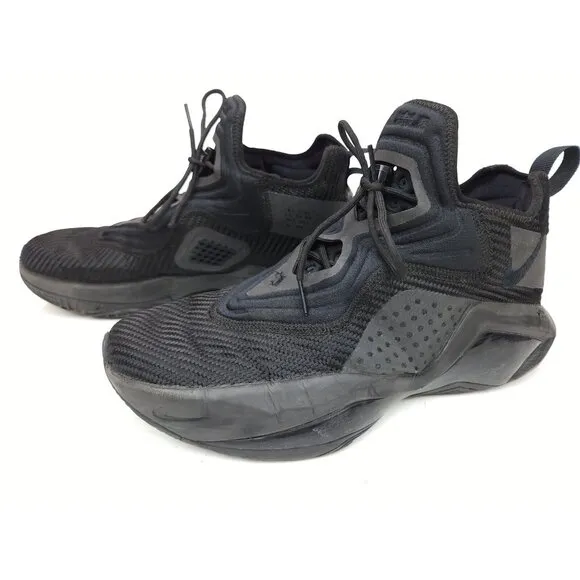 Nike Men's Lebron Soldier 14 Triple Black Basketball Shoes Sneakers Size 11