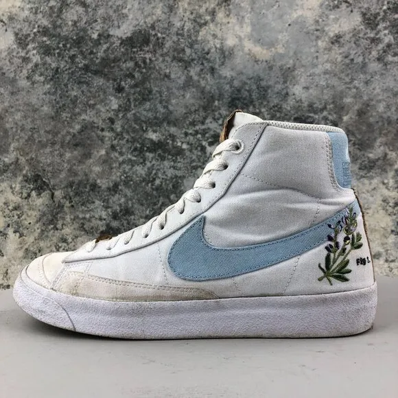 Nike Men's Size 8.5 Blazer Mid 77 White Indigo Blue Canvas Sneakers CI1166-100